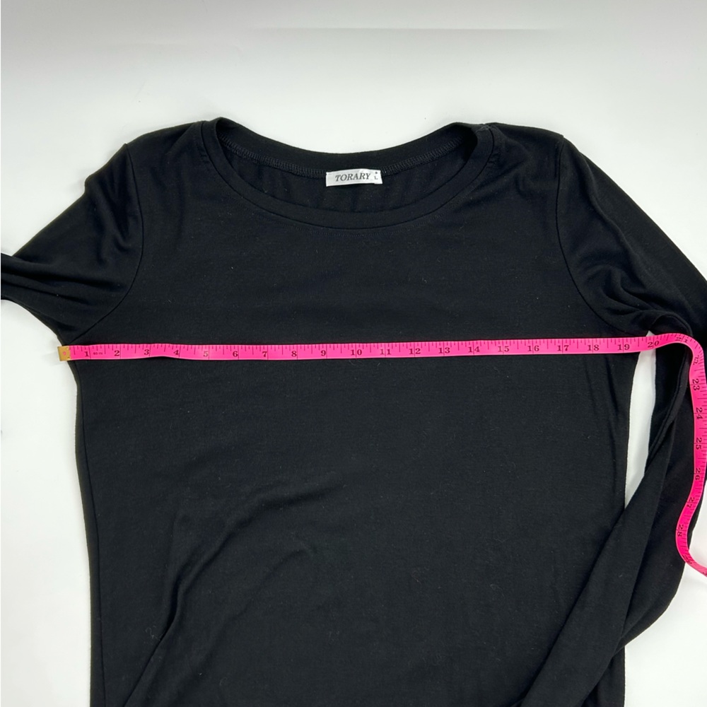 TORARY Extra Long Black Long Sleeve Top - Picture 5 of 6